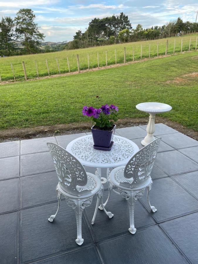 Veld View Bed And Breakfast Tuakau Bagian luar foto