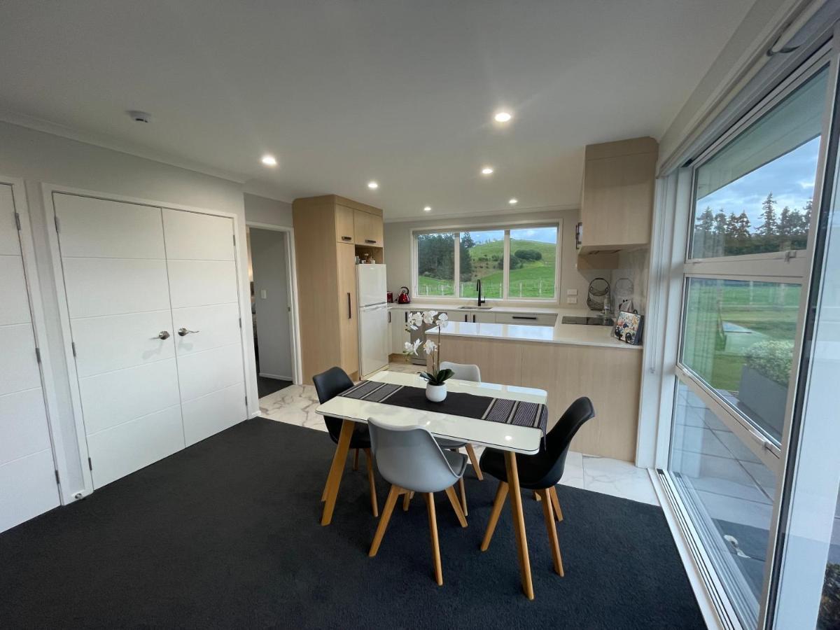 Veld View Bed And Breakfast Tuakau Bagian luar foto