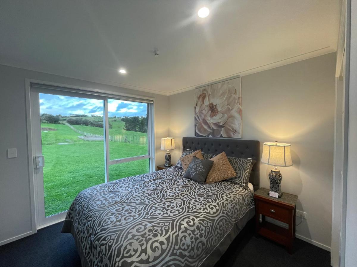 Veld View Bed And Breakfast Tuakau Bagian luar foto
